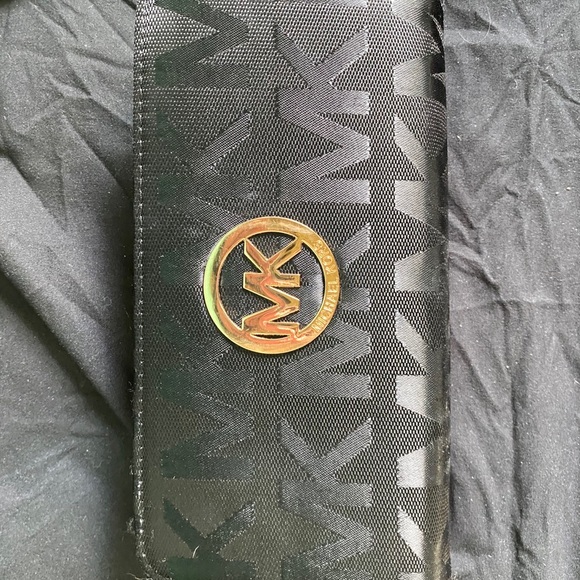 NWOT Micheals Kors purse and wallet bundle - Picture 7 of 13